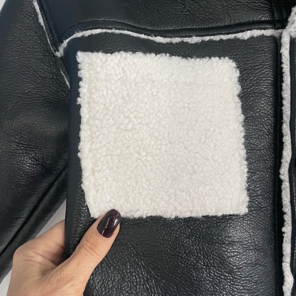 Closet Clear Out Sale! RSQ Girls Medium Sherpa Lined Faux Leather Jacket - BNWT - Picture 5 of 8